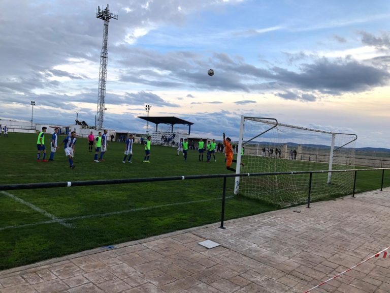 C.P. San Bartolomé vs C.A. Gimnástico Don Benito (juveniles)